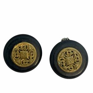Vintage Black & Gold Medallion Clip-On Earrings | Ornate Round Statement